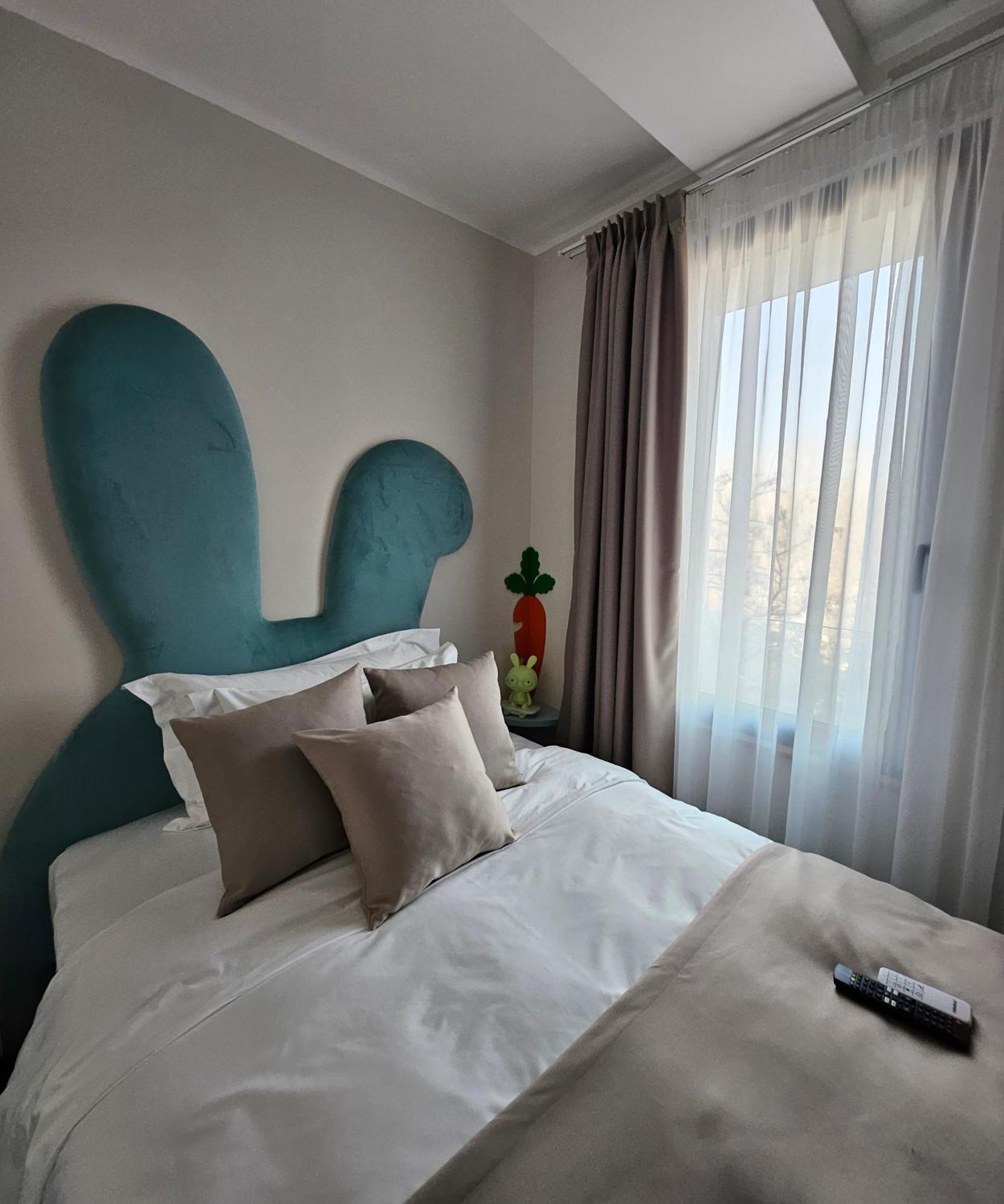 New Belgrade Premium Hotel Exterior foto